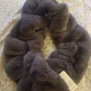 Charcoal grey brand new faux fur scarf. Warm and cozy just right for the holiday